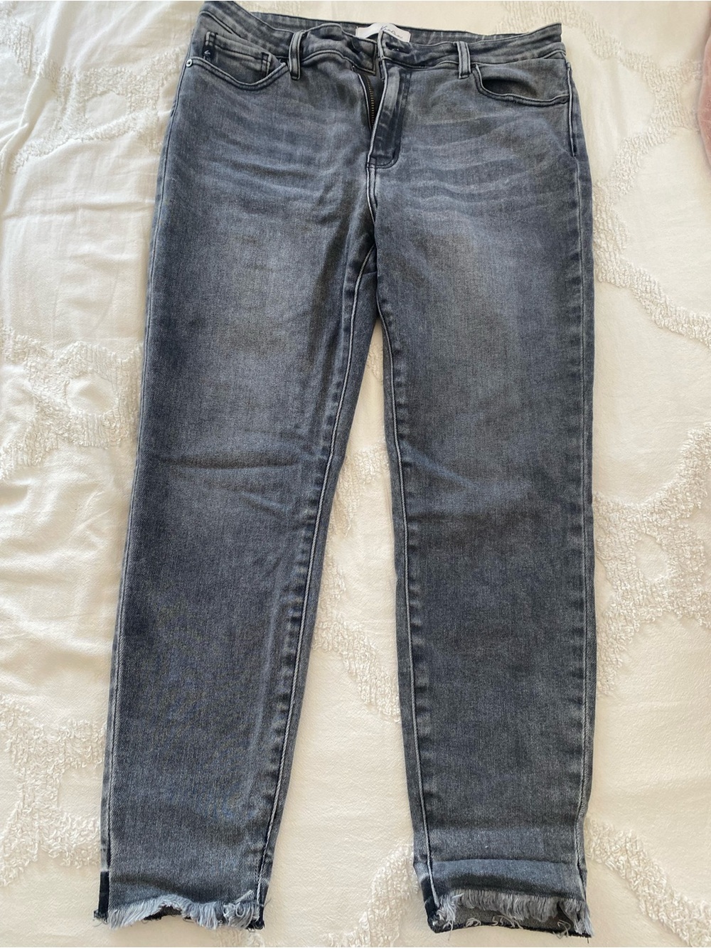 KanCan Women's Skinny Jeans in Faded Black/Grey